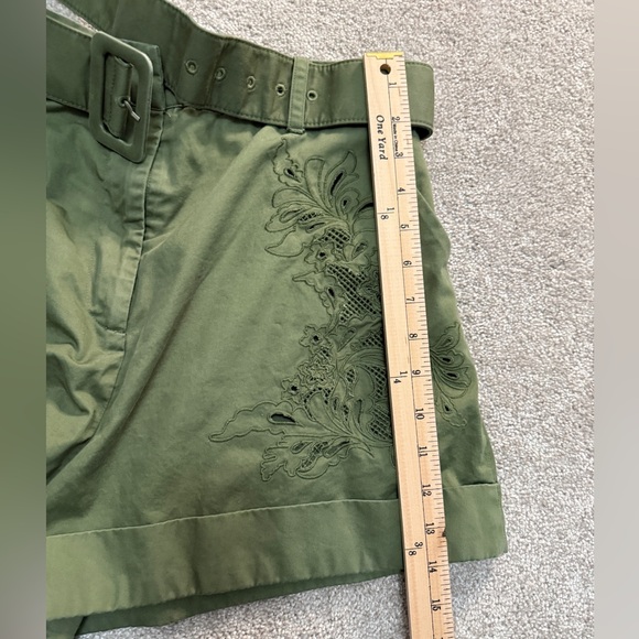 Self Portrait - High Waist Cotton Twill Short w Floral Embroidery - size 10 - Picture 12 of 16